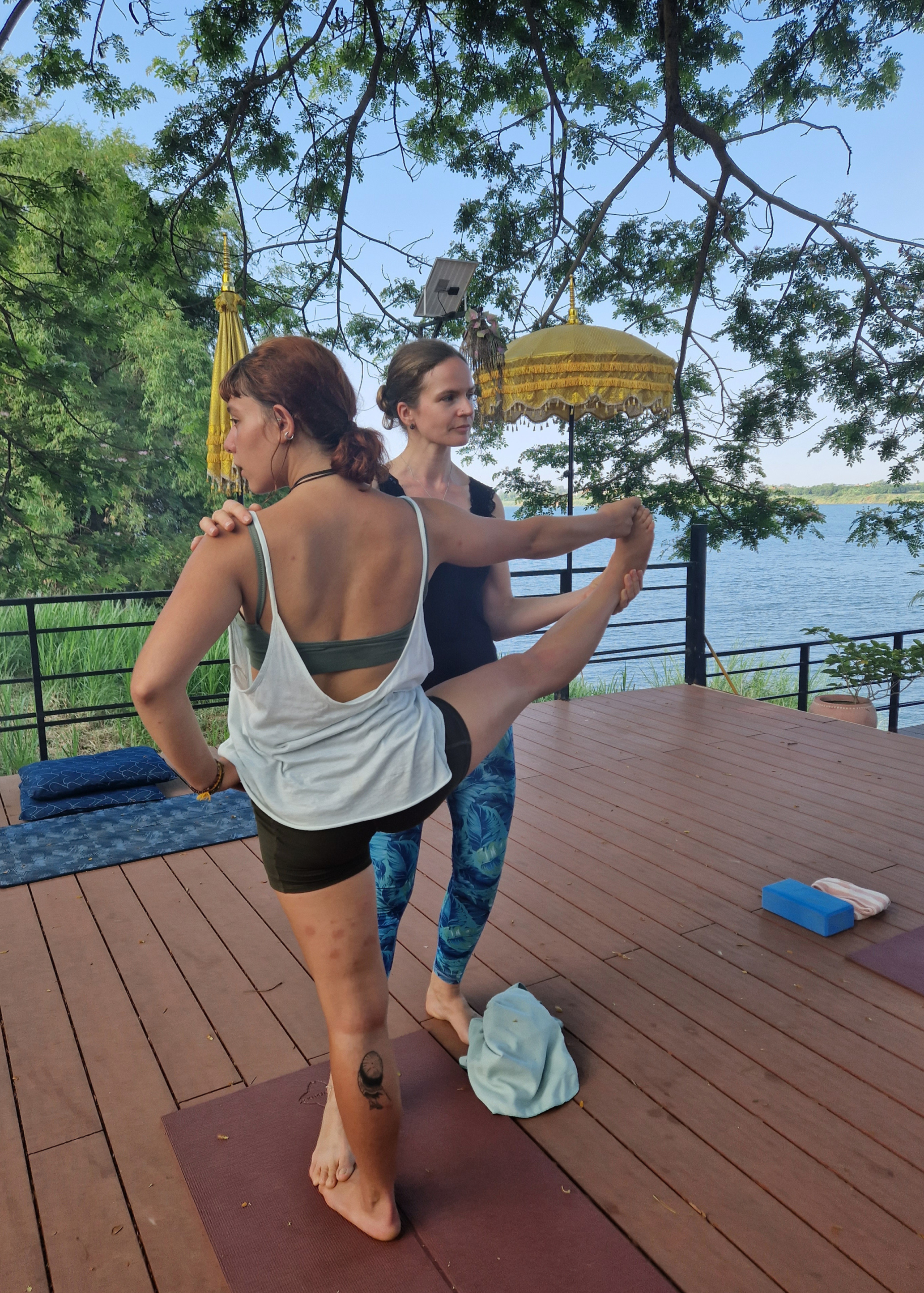 assisting balancing posture